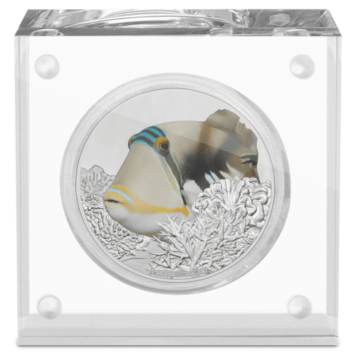Fish-2015-belize-coin-collectible-shipwreck-reef-encased-in-clear-resin.jpg.