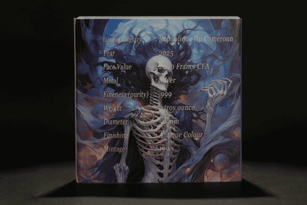 Intricate collectible coin packaging featuring a skeleton with swirling blue and fiery backgrounds, detailed with gold text highlighting specifications in French and English.