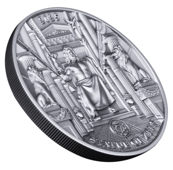 Side view of the 2025 Solomon Islands 100 gram silver coin, showcasing its multiple-layered craftsmanship and three-dimensional relief.