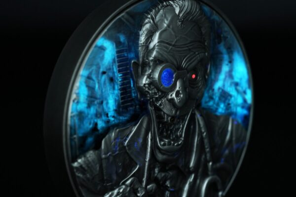 Cyberpunk 2077 Medallion with futuristic character, limited edition collectible coin, 2023, black metal finish, vibrant blue accents, detailed design.