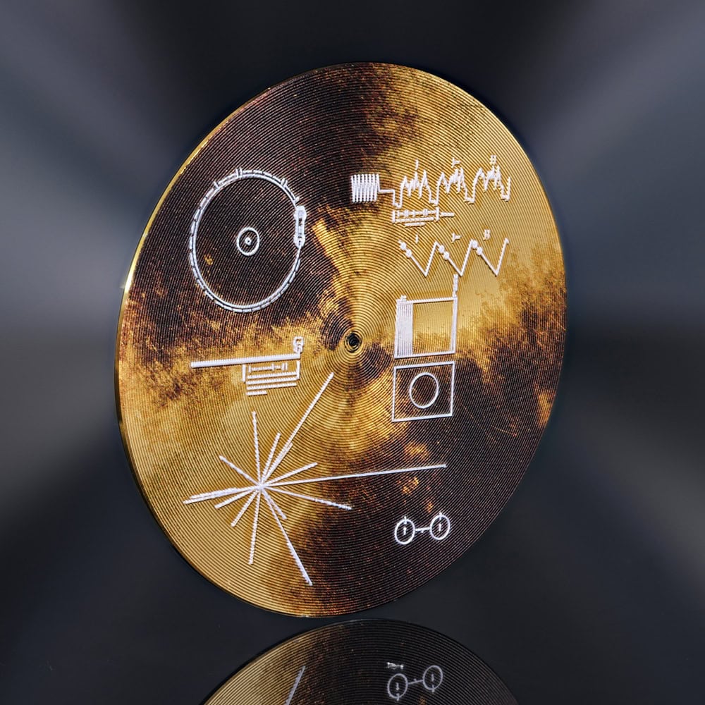 2026 Cook Islands Voyager Golden Record 1 oz Silver Proof-like Gold Plated Coin - Image 4